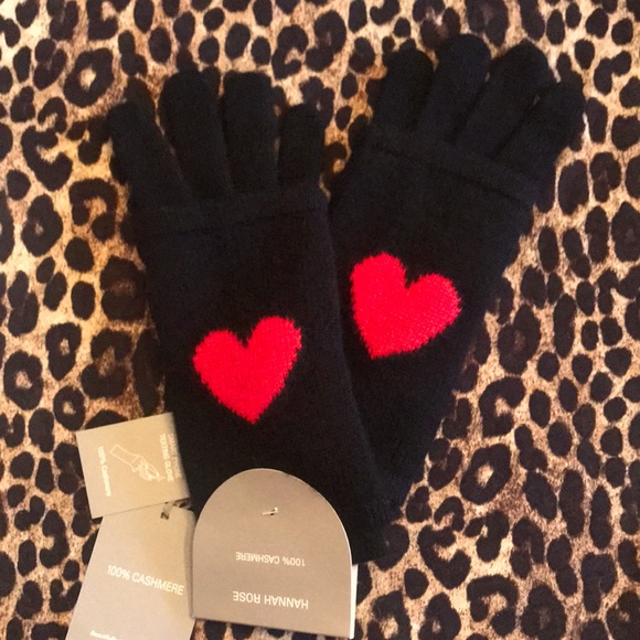 Hannah Rose Accessories - Brand New Hannah Rose 100% Cashmere Touchscreen 3-in-1 Black & Red Heart Gloves